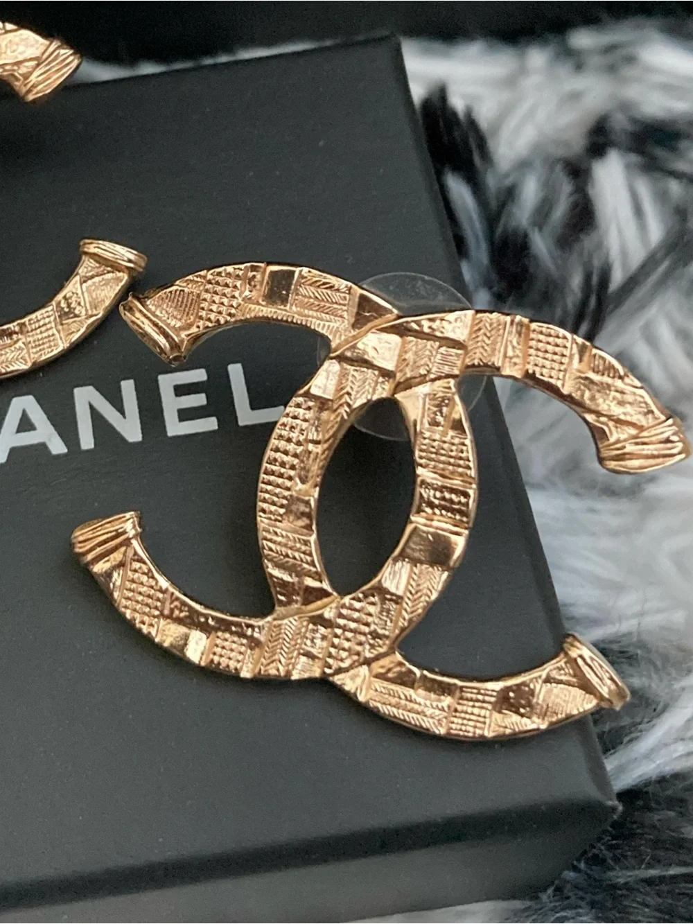 CHANEL Tweed Large CC pierced Earrings